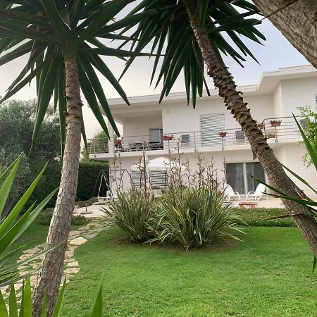 Katy Salento بيت ضيافة